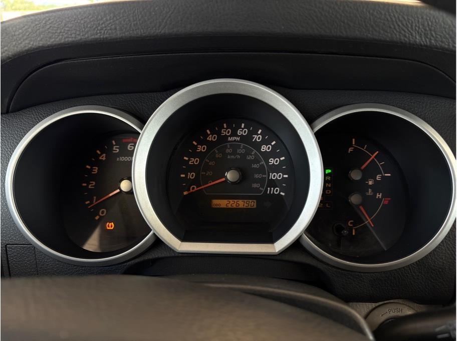 used 2006 Toyota 4Runner car, priced at $10,990