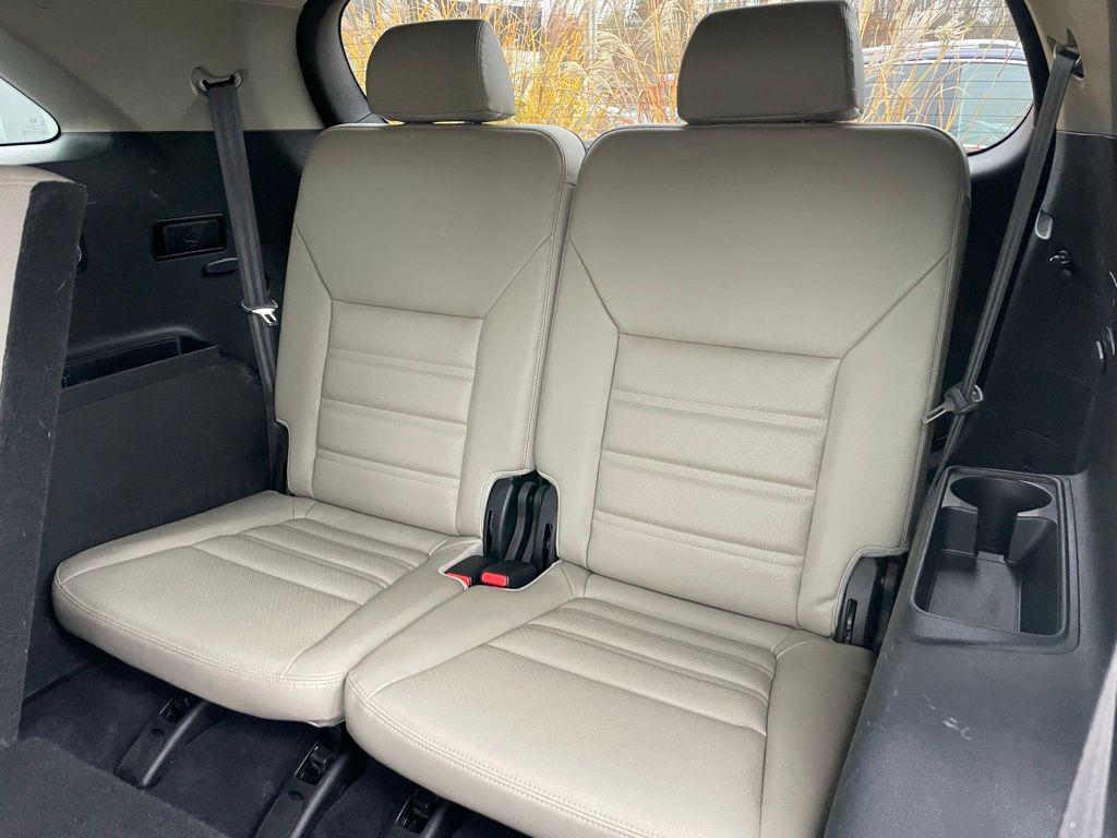 used 2019 Kia Sorento car, priced at $17,230