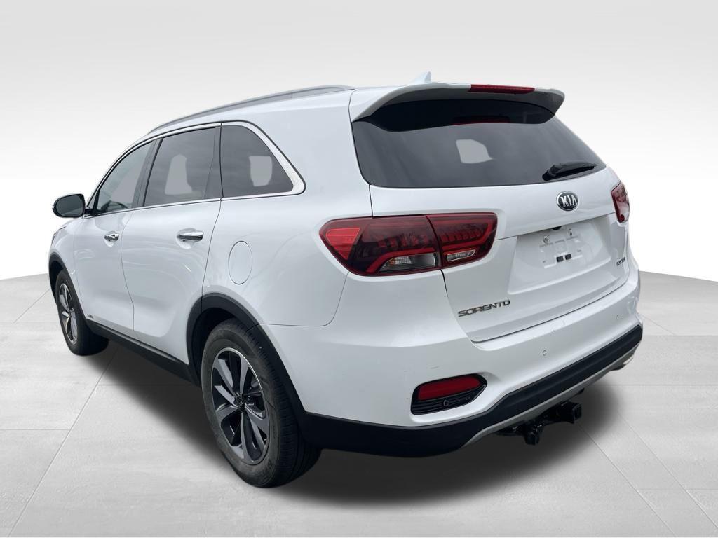 used 2019 Kia Sorento car, priced at $17,230