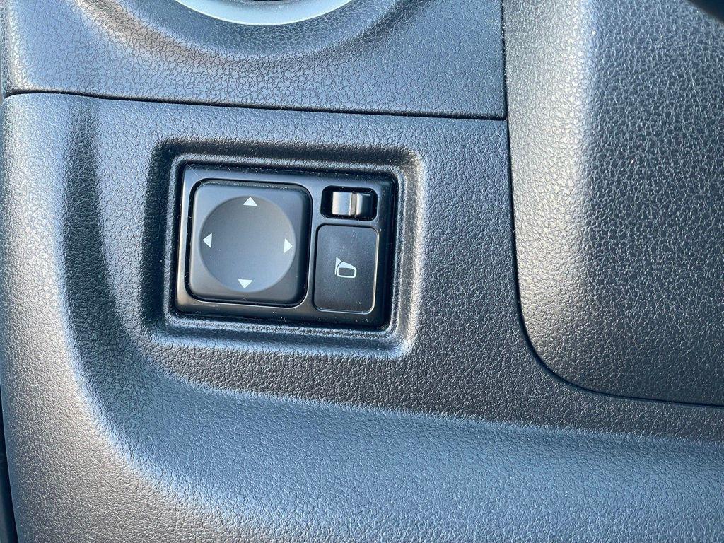 used 2014 Nissan Versa Note car, priced at $7,449