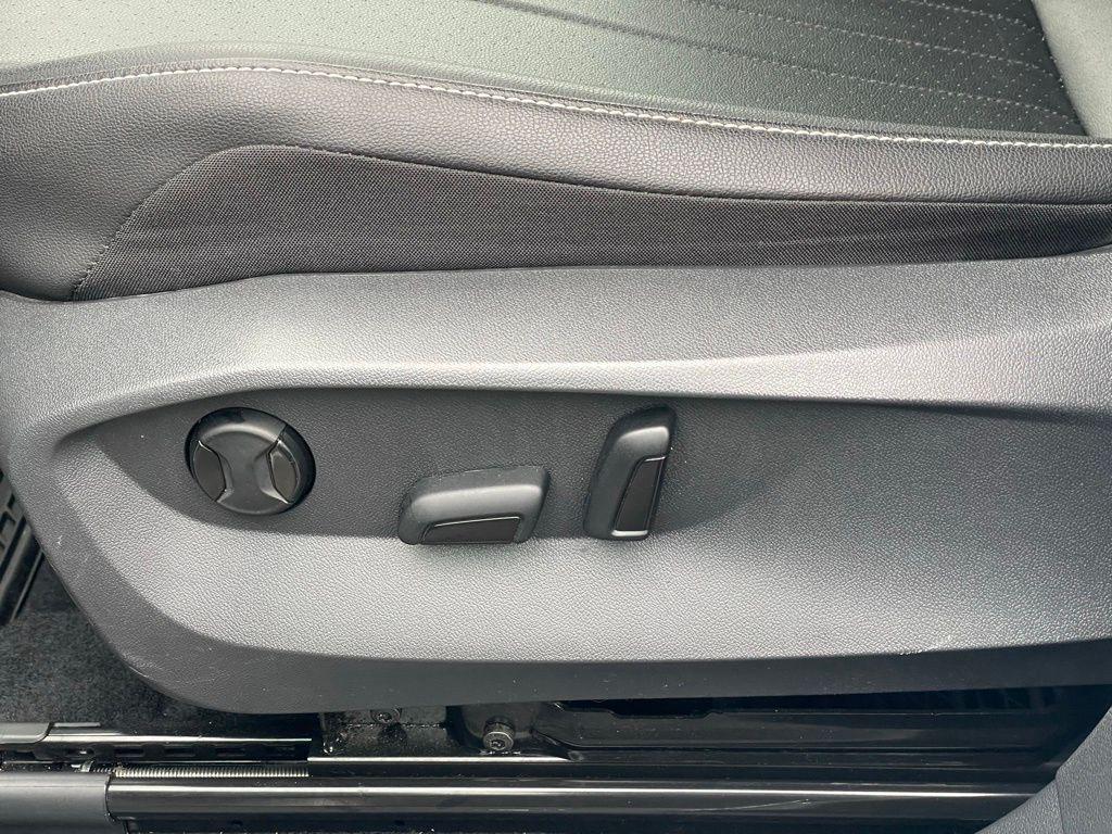 used 2023 Volkswagen Tiguan car, priced at $22,300