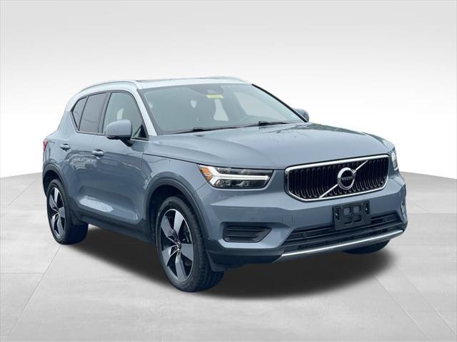 used 2020 Volvo XC40 car, priced at $21,314