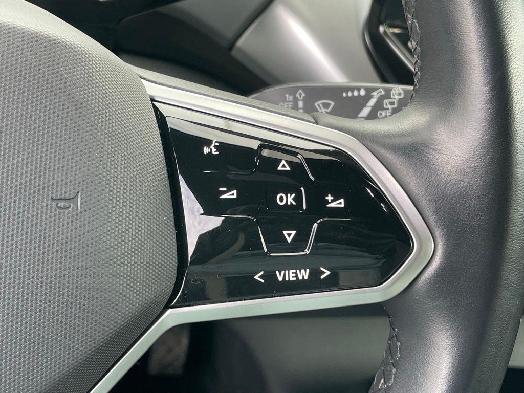 used 2022 Volkswagen ID.4 car, priced at $20,800