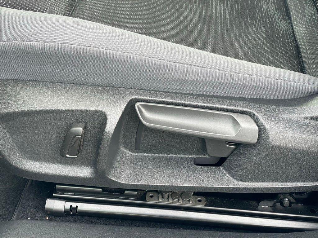 used 2022 Volkswagen ID.4 car, priced at $20,800