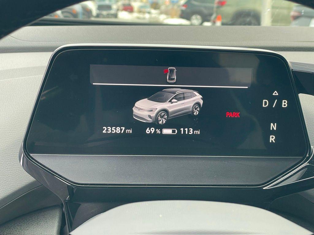 used 2022 Volkswagen ID.4 car, priced at $20,800