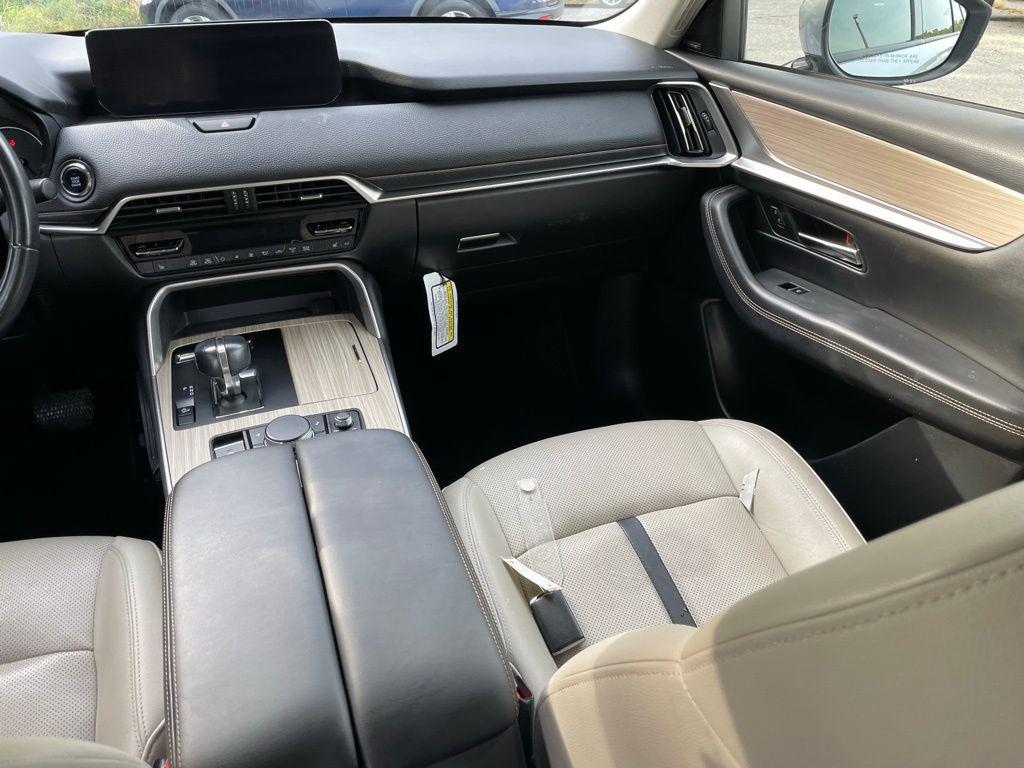 used 2024 Mazda CX-90 car, priced at $34,124