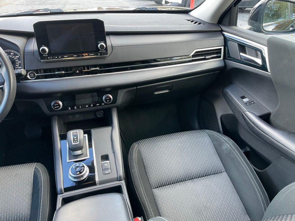 used 2022 Mitsubishi Outlander car, priced at $16,900