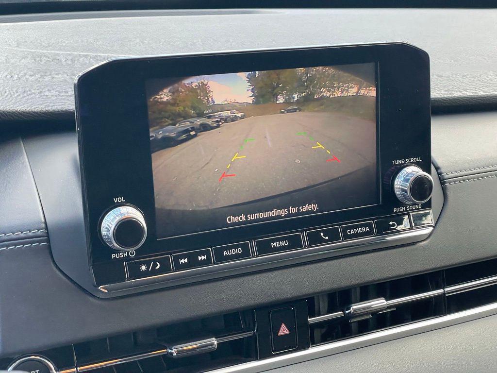 used 2022 Mitsubishi Outlander car, priced at $16,900