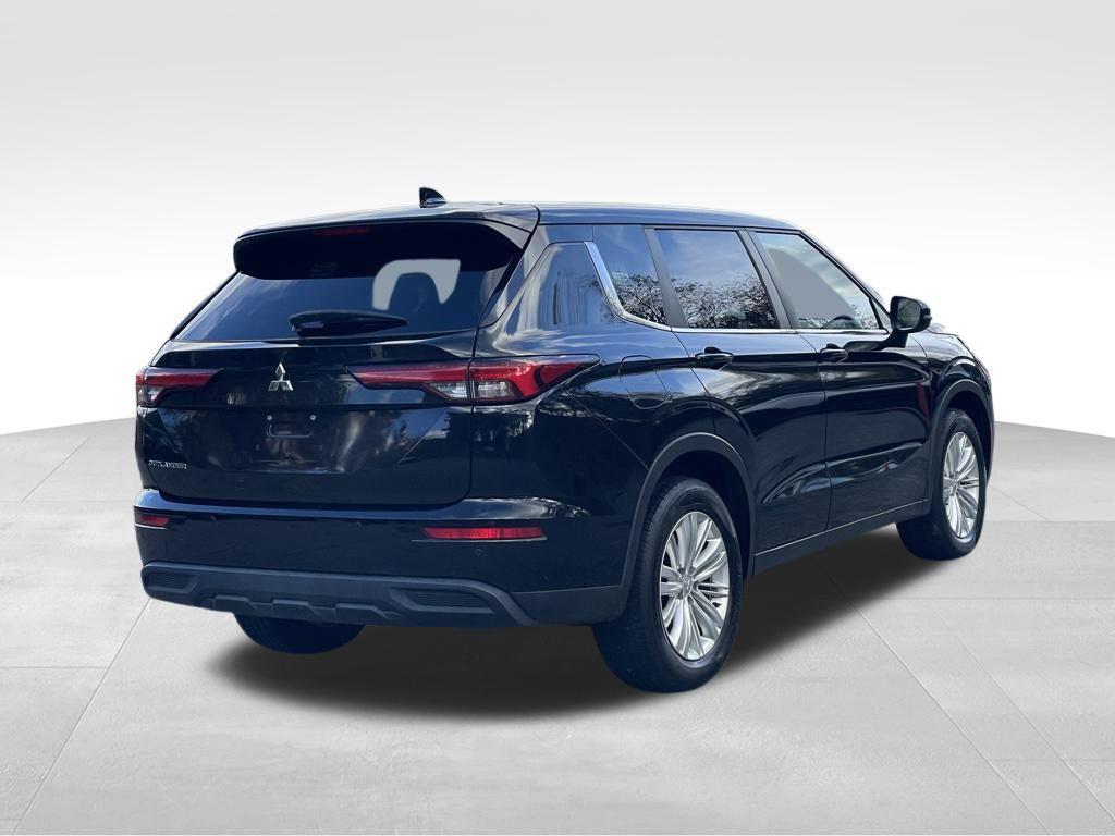 used 2022 Mitsubishi Outlander car, priced at $16,900