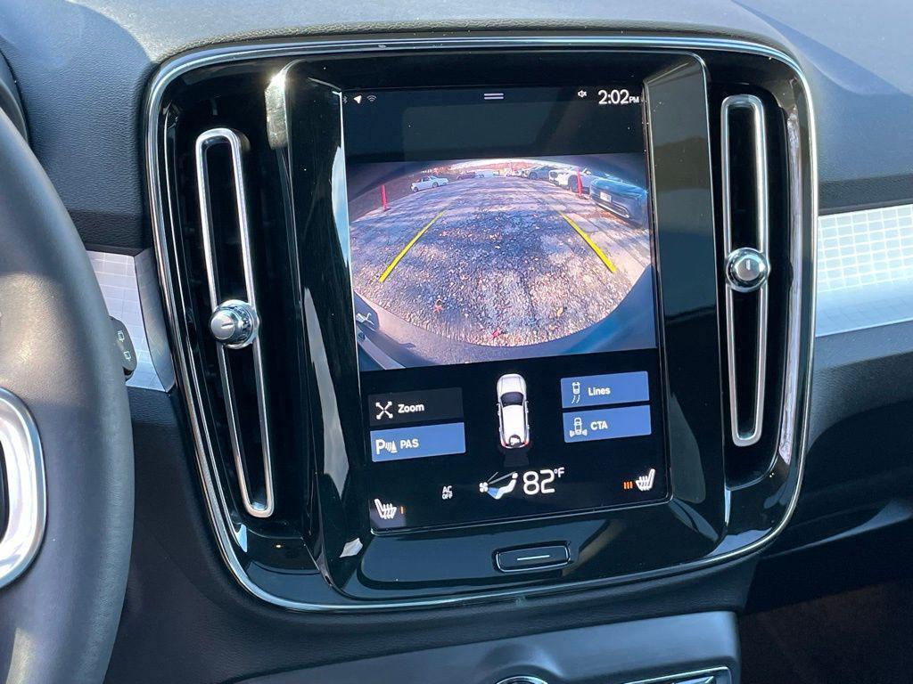 used 2022 Volvo XC40 car, priced at $19,936