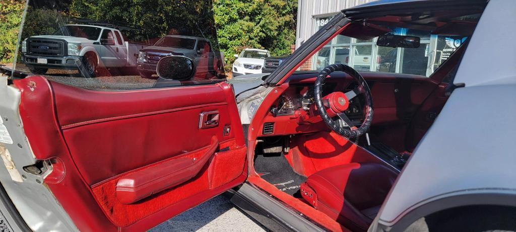 used 1982 Chevrolet Corvette car, priced at $12,990