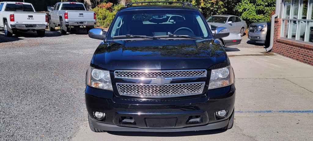 used 2013 Chevrolet Avalanche car, priced at $14,500