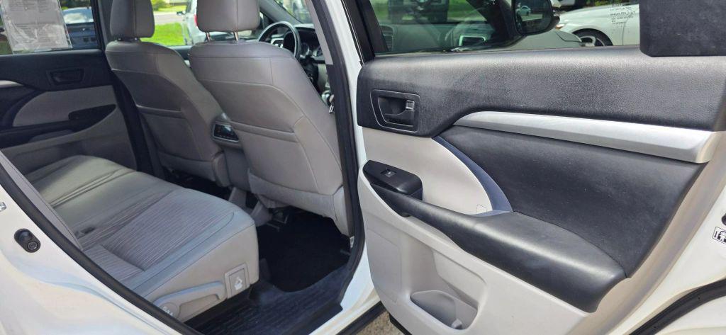 used 2017 Toyota Highlander car, priced at $14,990