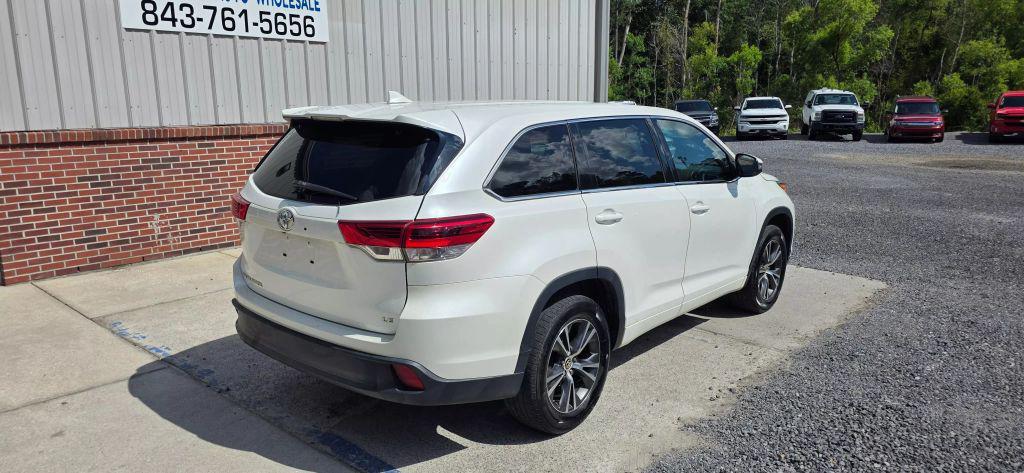 used 2017 Toyota Highlander car, priced at $14,990
