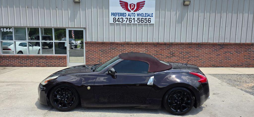 used 2014 Nissan 370Z car, priced at $15,990