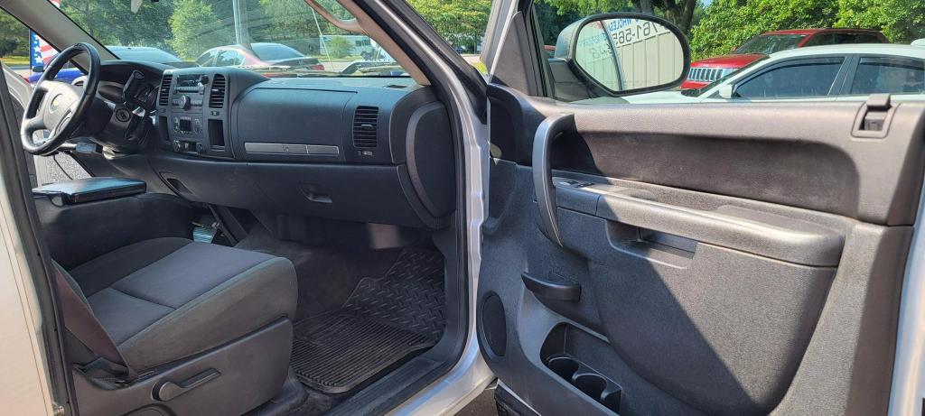 used 2012 Chevrolet Silverado 1500 car, priced at $17,990