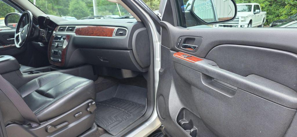used 2013 Chevrolet Avalanche car, priced at $14,500
