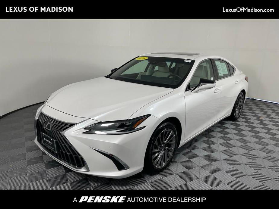 used 2024 Lexus ES 300h car, priced at $50,489