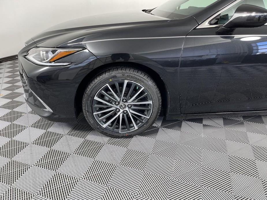 used 2023 Lexus ES 350 car, priced at $41,418