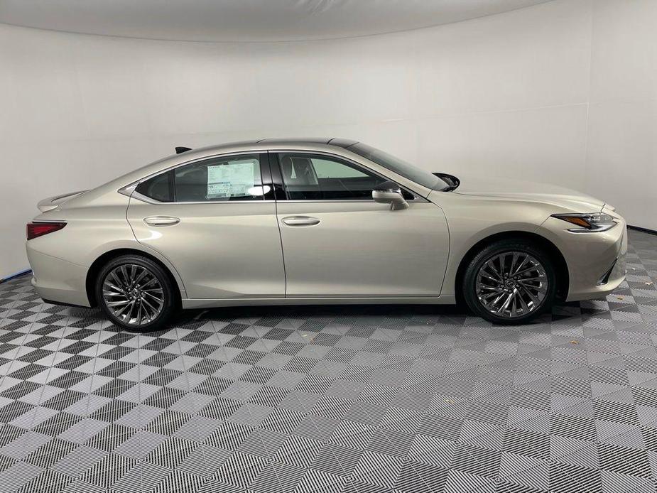 new 2025 Lexus ES 350 car, priced at $56,444