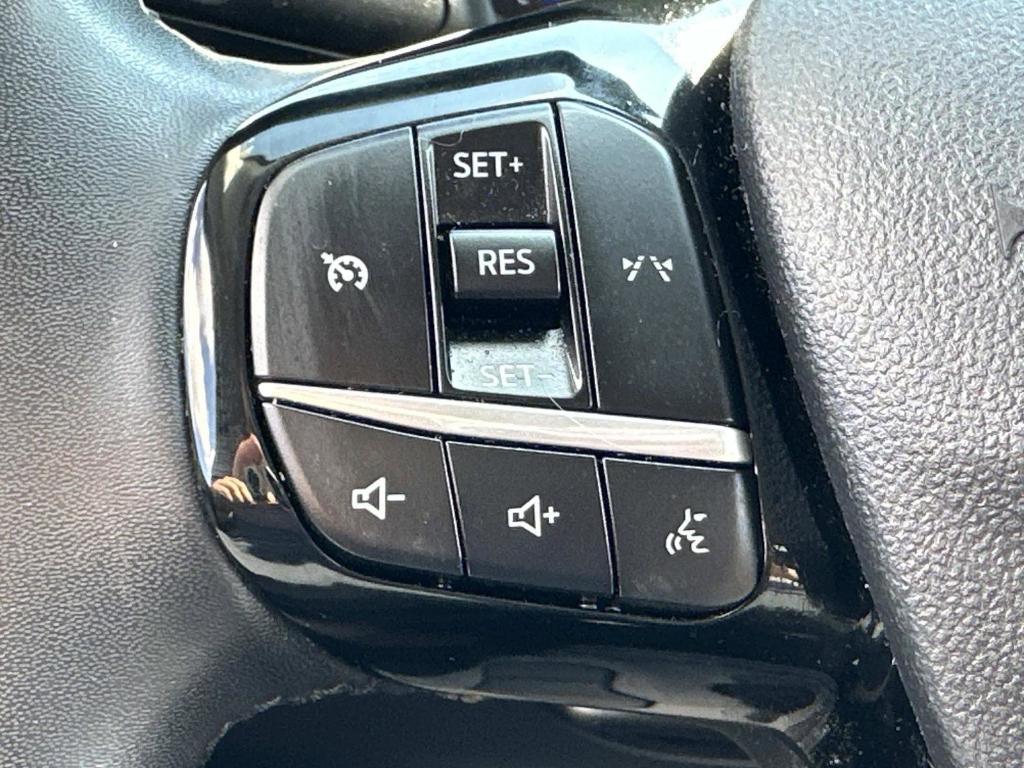 used 2023 Ford Escape car, priced at $24,995