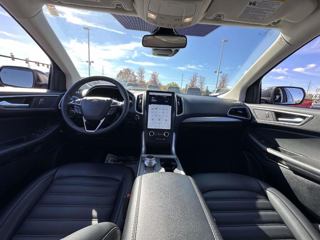 used 2024 Ford Edge car, priced at $25,995