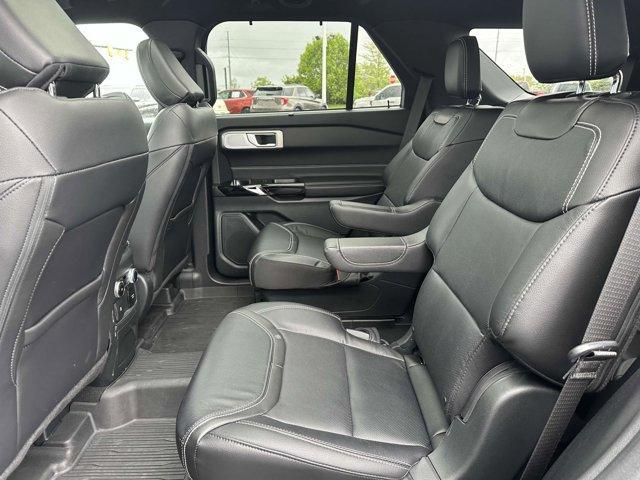 used 2023 Ford Explorer car, priced at $39,995
