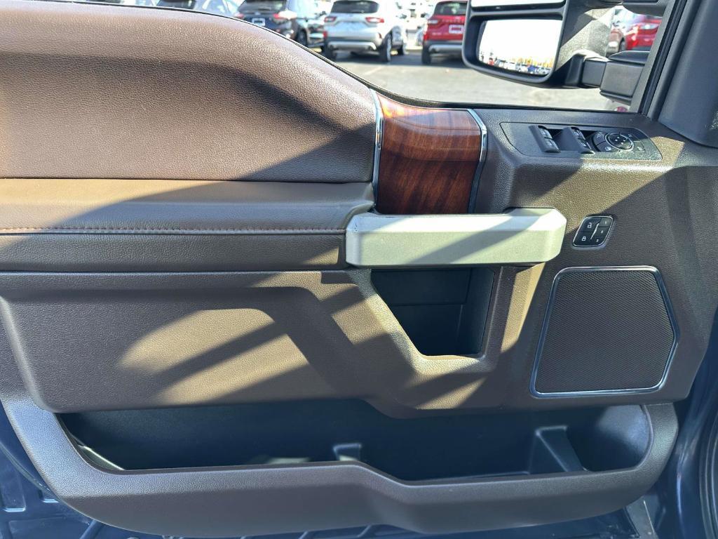 used 2019 Ford F-150 car, priced at $30,995