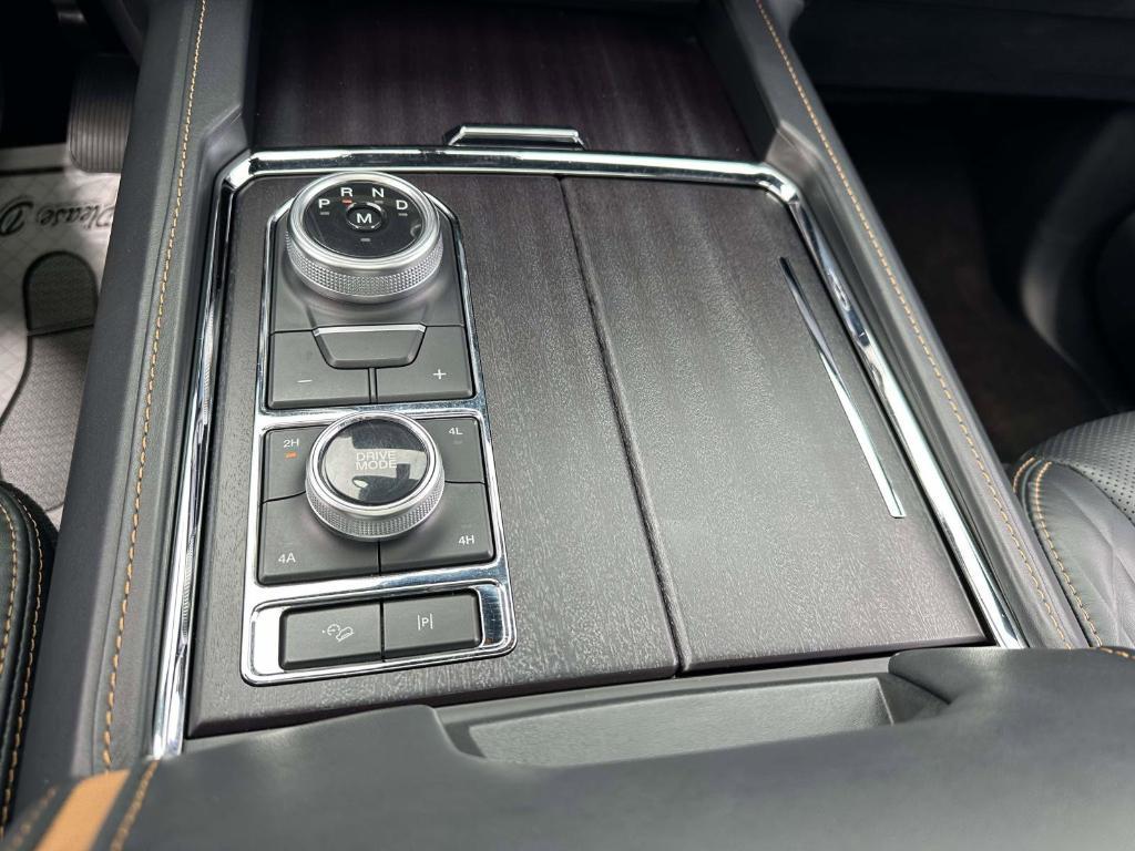 used 2022 Ford Expedition Max car, priced at $39,995