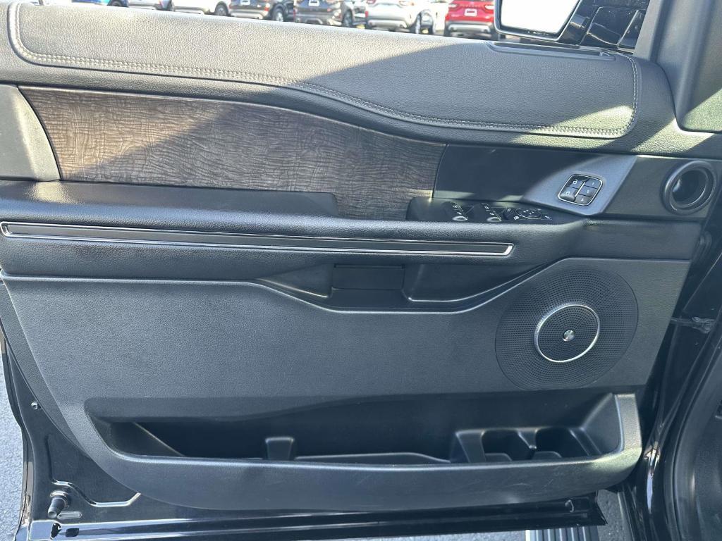 used 2020 Ford Expedition car, priced at $30,995