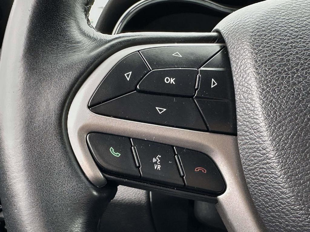 used 2019 Jeep Grand Cherokee car, priced at $17,995