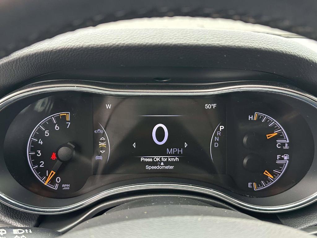 used 2019 Jeep Grand Cherokee car, priced at $17,995