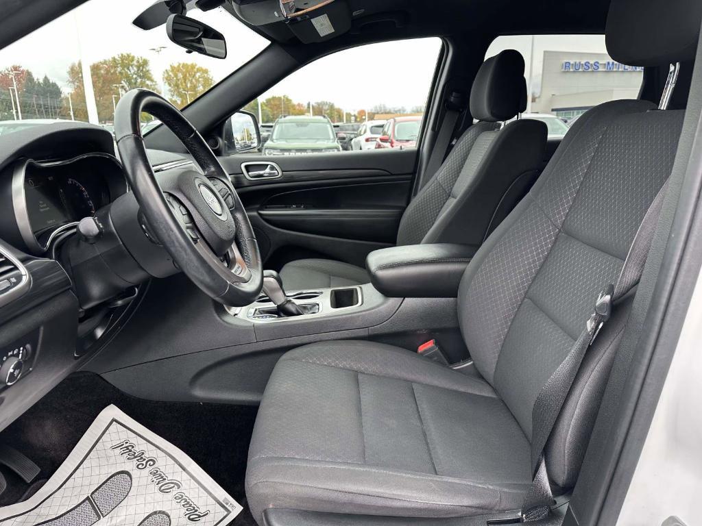 used 2019 Jeep Grand Cherokee car, priced at $17,995