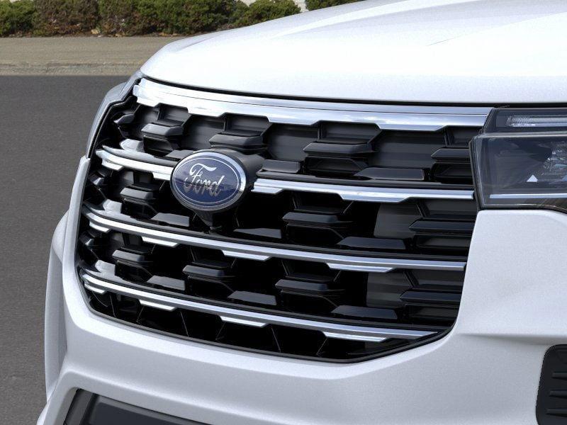 new 2025 Ford Explorer car, priced at $41,366