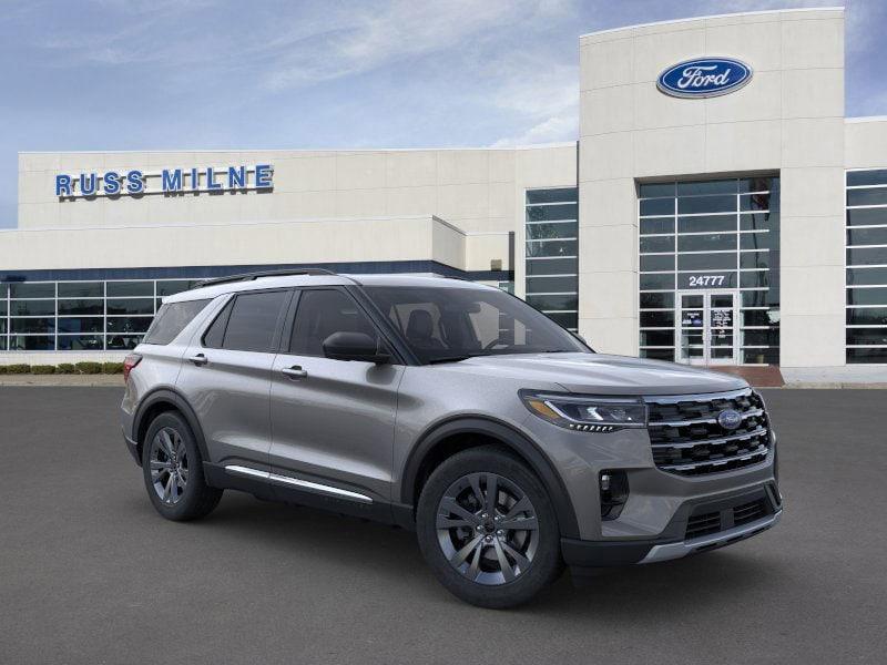 new 2025 Ford Explorer car, priced at $46,352