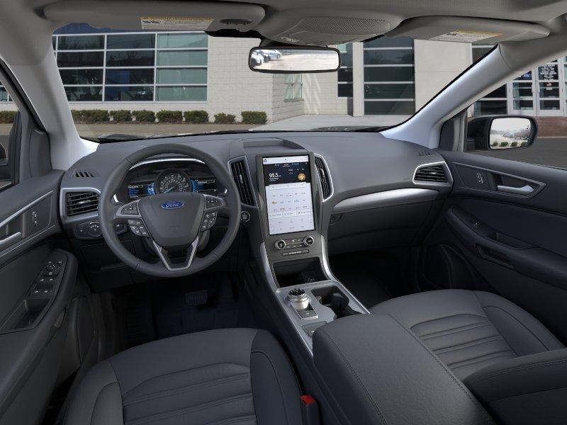 new 2024 Ford Edge car, priced at $45,625