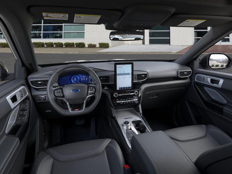 new 2023 Ford Explorer car, priced at $52,995