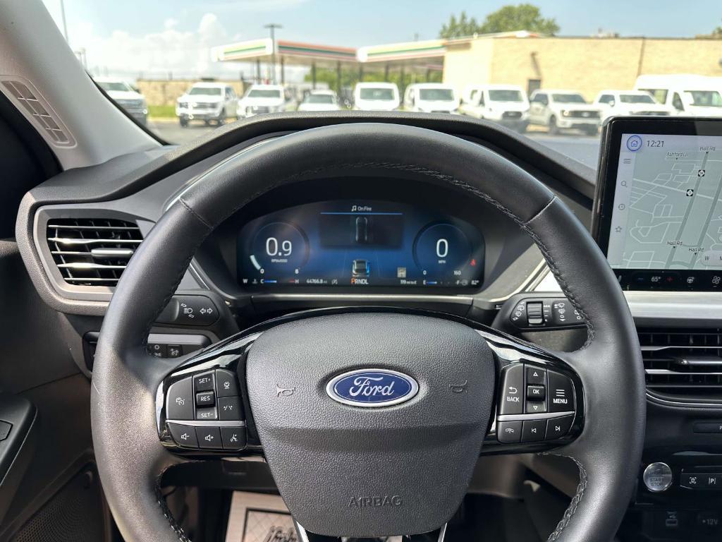 used 2023 Ford Escape car, priced at $24,995