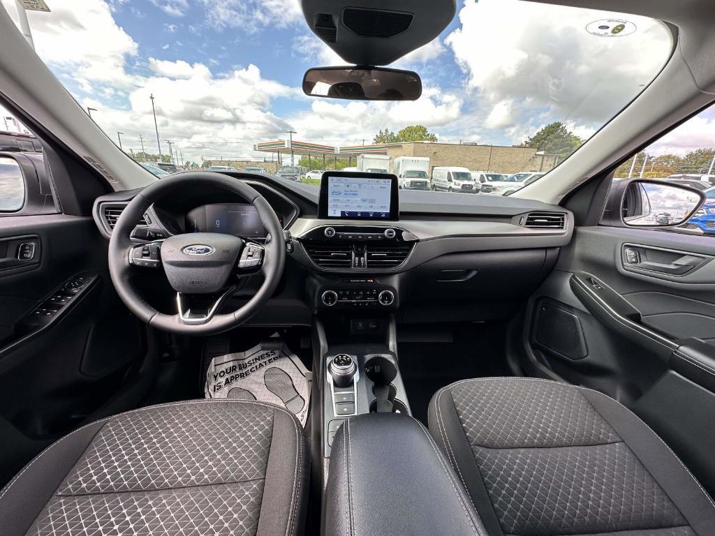 used 2023 Ford Escape car, priced at $24,995