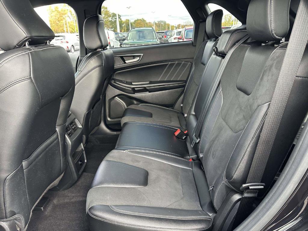 used 2022 Ford Edge car, priced at $23,995