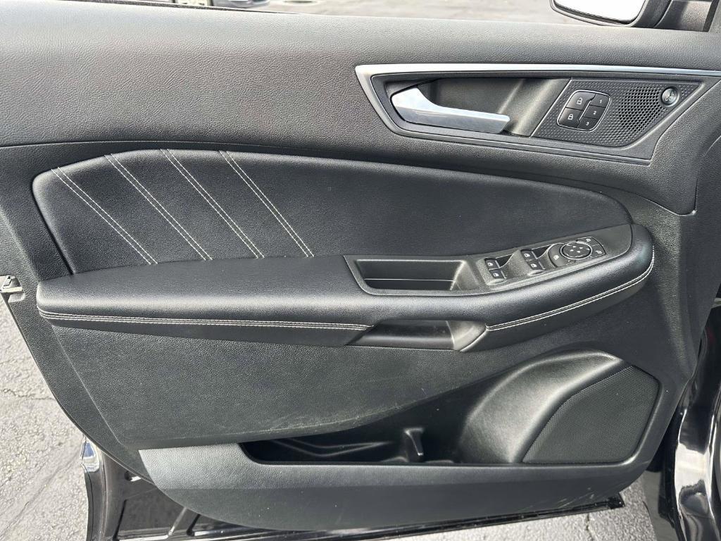 used 2022 Ford Edge car, priced at $23,995