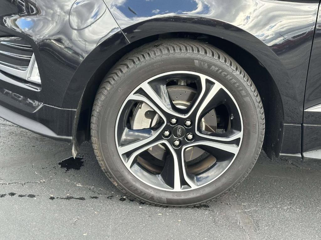 used 2022 Ford Edge car, priced at $23,995