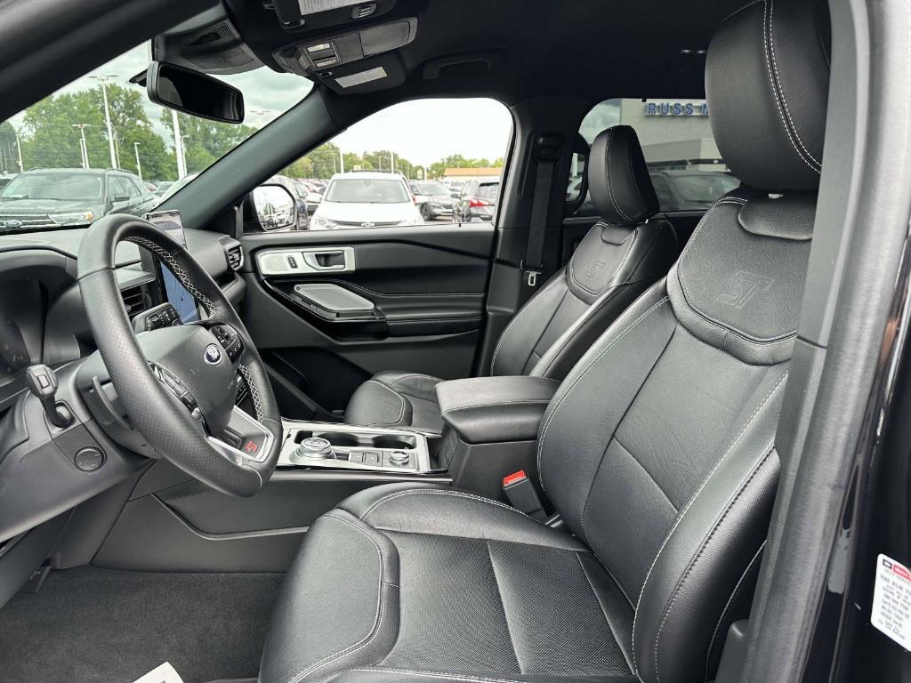 used 2023 Ford Explorer car, priced at $47,995