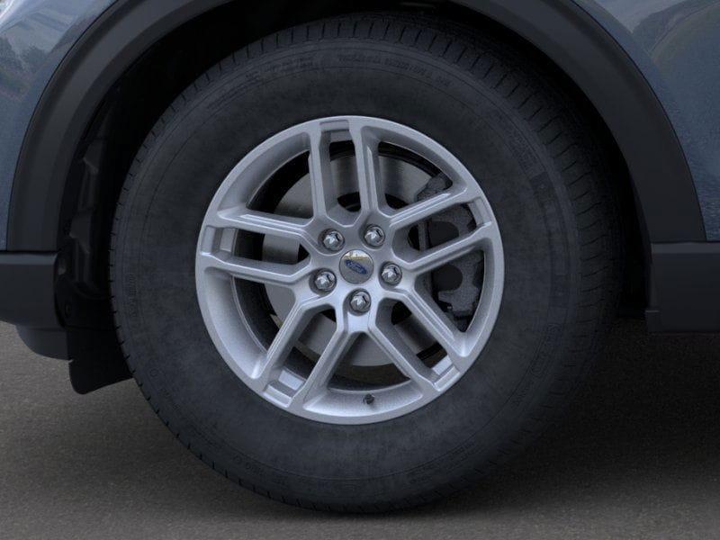 new 2025 Ford Explorer car, priced at $41,541