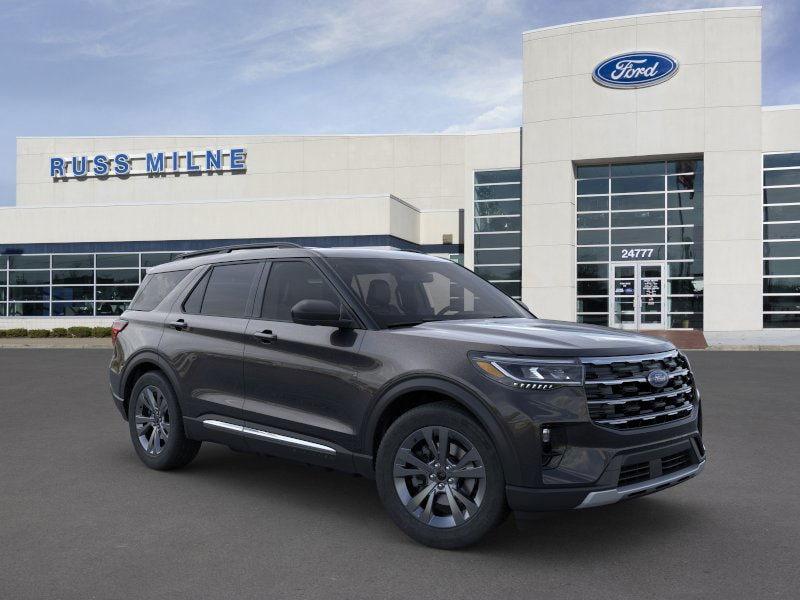 new 2025 Ford Explorer car, priced at $46,370