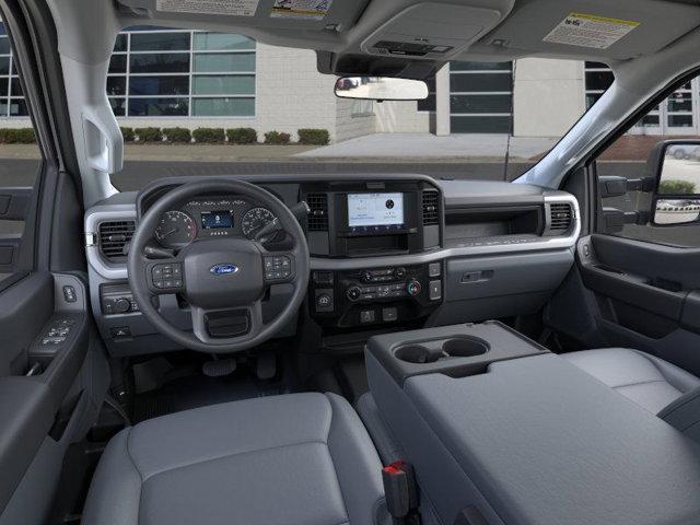 new 2025 Ford F-250 car