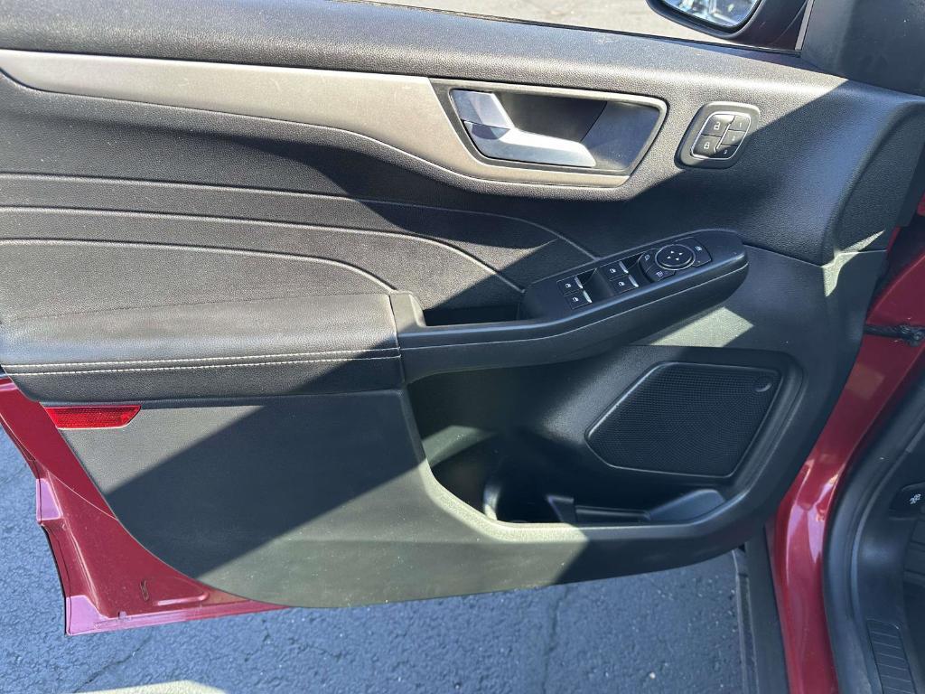 used 2022 Ford Escape car, priced at $22,995