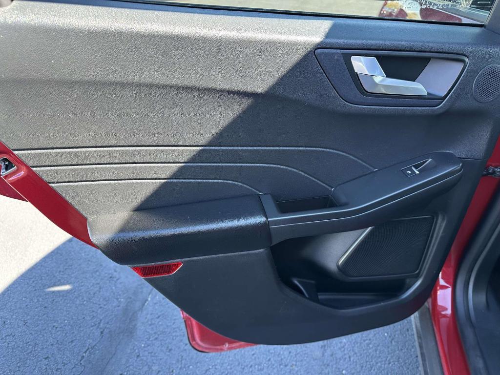 used 2022 Ford Escape car, priced at $22,995