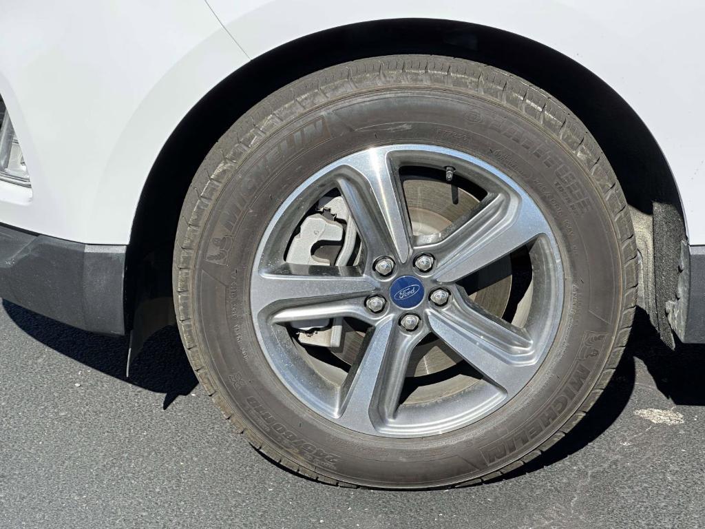 used 2022 Ford Edge car, priced at $26,995