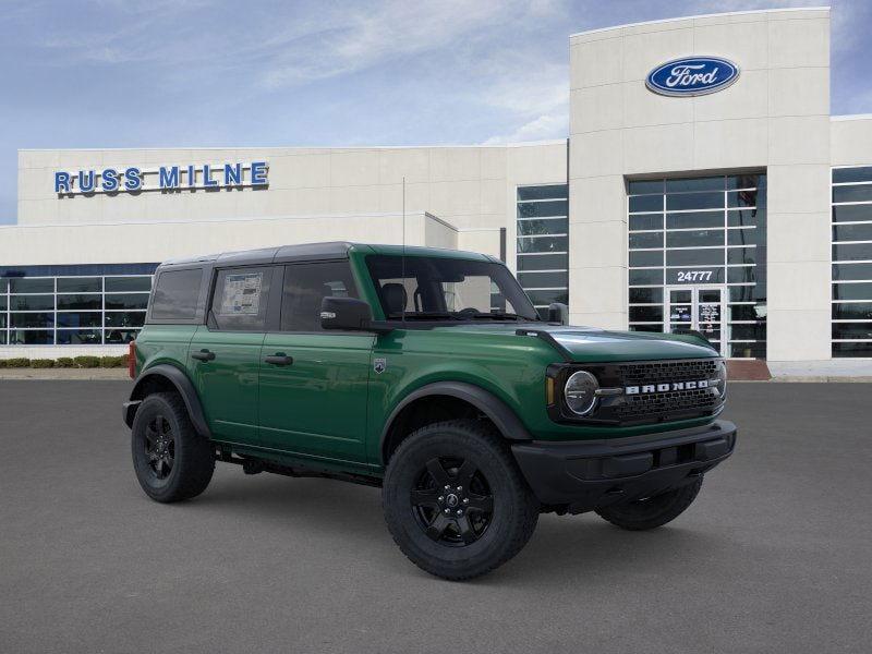new 2025 Ford Bronco car, priced at $45,172